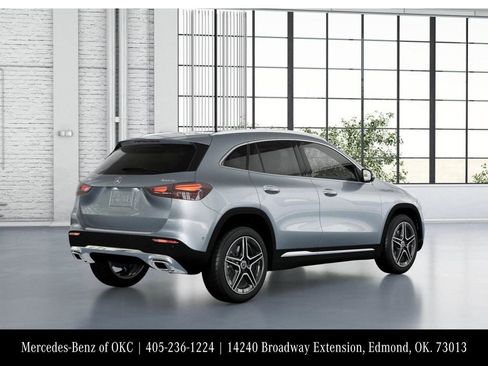 New 2026 Mercedes-Benz GLA 250 4MATIC image 21