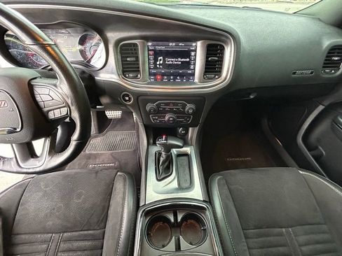 Used 2018 Dodge Charger R/T RWD image 18