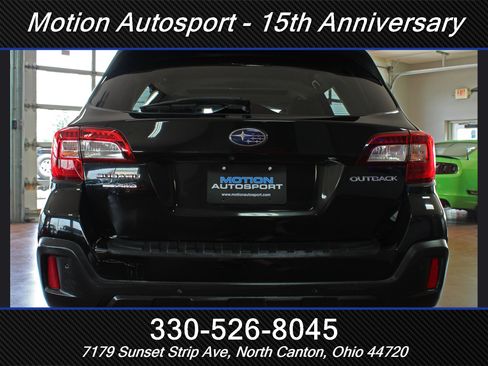 Used 2018 Subaru Outback 2.5i Limited AWD/4WD image 9