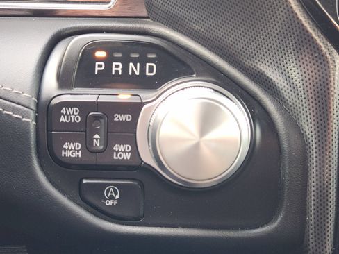 Used 2024 RAM 1500 Limited AWD/4WD image 20