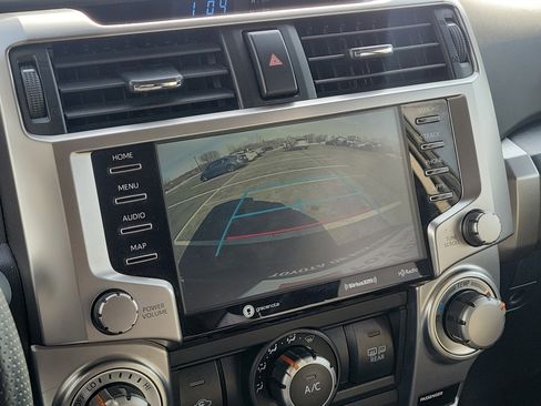 Used 2024 Toyota 4Runner SR5 Premium image 31