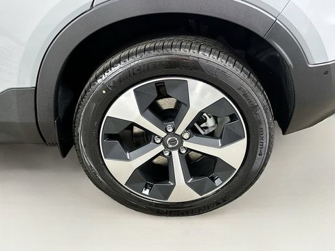 Used 2026 Volvo XC40 B5 Plus w/ Protection Package Premier AWD/4WD image 24