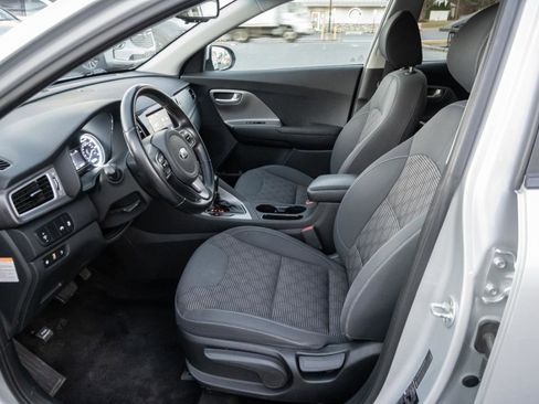 Used 2019 Kia Niro LX image 13
