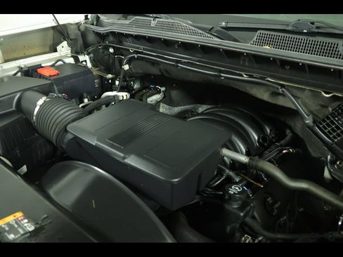 Used 2022 Chevrolet Silverado 2500 Custom w/ Custom Value Package AWD/4WD image 19