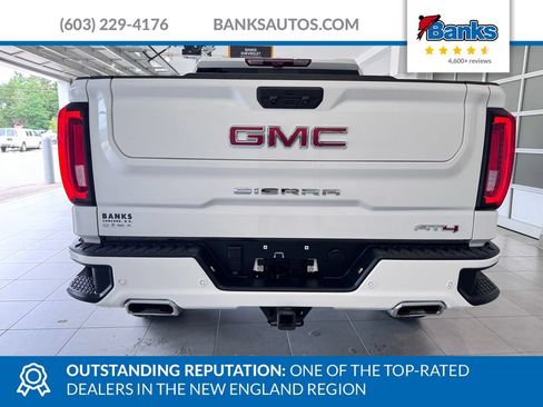 Certified 2025 GMC Sierra 1500 AT4 w/ AT4 Premium Package AWD/4WD image 7