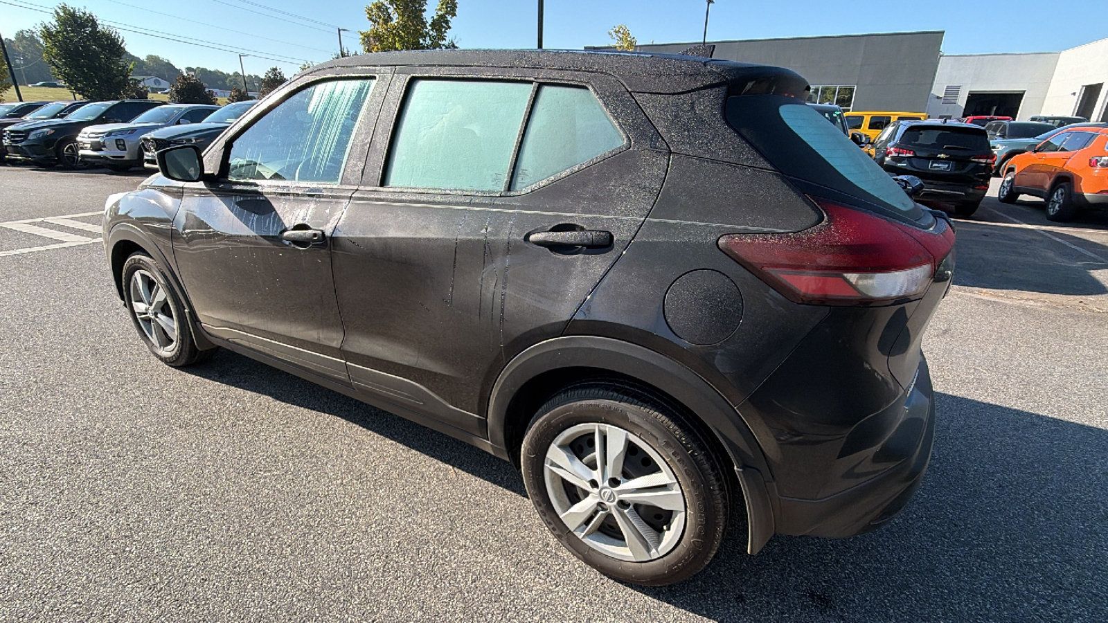 Used 2025 Nissan Kicks Play S FWD image 10