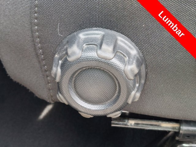 Used 2020 Jeep Wrangler Unlimited Sahara AWD/4WD image 16