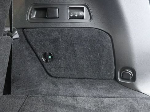 Used 2026 Mercedes-Benz GLS 450 4MATIC image 25