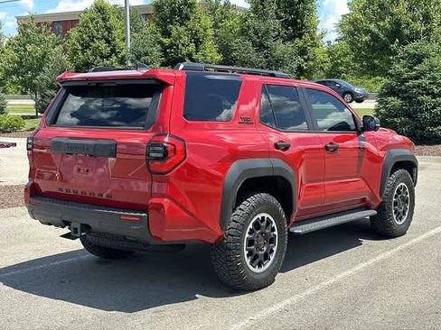 Used 2025 Toyota 4Runner TRD Off-Road Premium AWD/4WD image 23