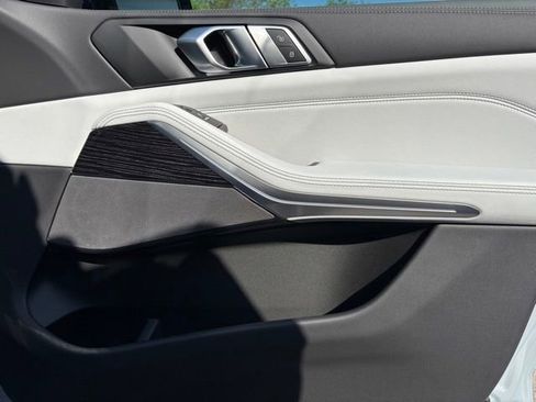 New 2026 BMW X5 xDrive40i AWD/4WD image 27
