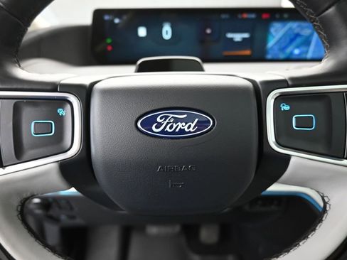 Certified 2025 Ford Expedition Max Platinum AWD/4WD image 13