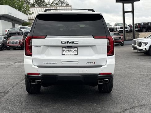 New 2026 GMC Yukon XL AT4 w/ AT4 Premium Plus Package image 4