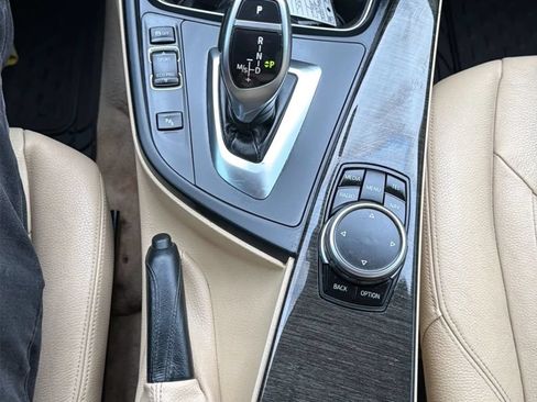 Used 2015 BMW 328i Gran Turismo xDrive AWD/4WD image 19