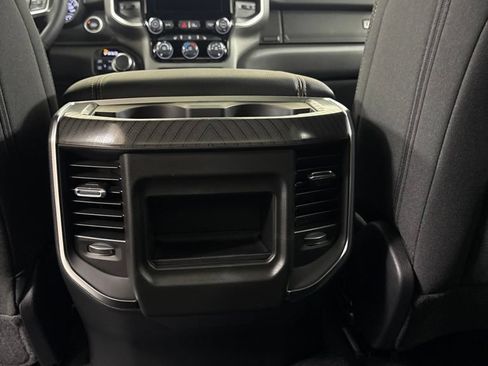 New 2026 RAM 1500 4x4 Crew Cab image 18