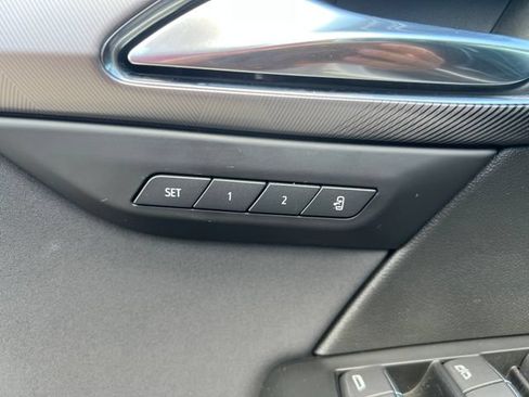 Used 2025 Buick Envision Sport Touring AWD/4WD image 14