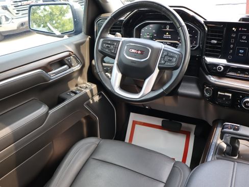 Certified 2024 GMC Sierra 1500 SLT w/ SLT Premium Plus Package AWD/4WD image 9