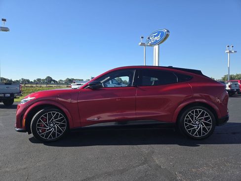 Used 2023 Ford Mustang Mach-E GT w/ GT Performance Edition AWD/4WD image 17