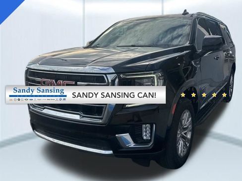 Used 2022 GMC Yukon XL SLT RWD image 1