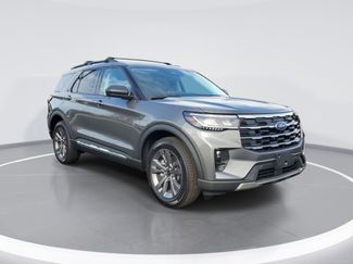 New 2025 Ford Explorer Active w/ Active Comfort Package video 2
