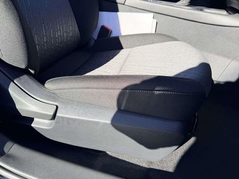 New 2026 Nissan Sentra SV w/ Floor Mat Package FWD image 9