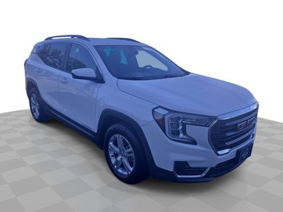 Used 2024 GMC Terrain SLE w/ Driver Convenience Package