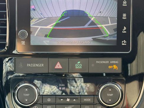 Used 2018 Mitsubishi Outlander SEL AWD/4WD image 12
