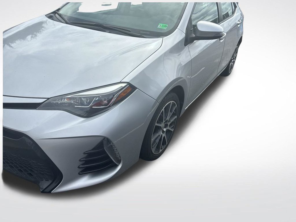 Used 2017 Toyota Corolla SE 50th Anniversary FWD image 3