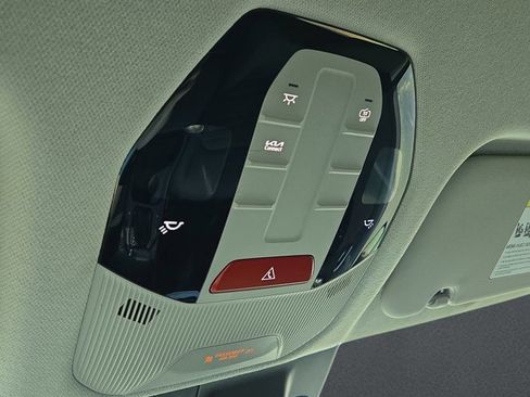 Used 2025 Kia K4 EX image 26