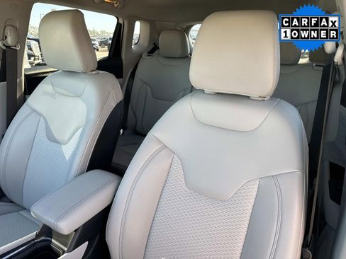 Used 2022 Jeep Compass Latitude w/ Convenience Group image 23