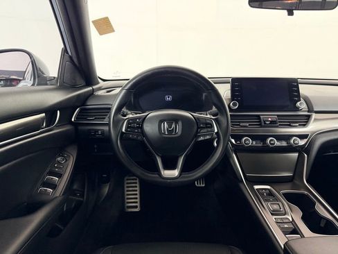 Used 2022 Honda Accord Sport image 16