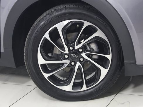 Used 2023 Chevrolet Bolt EUV Premier image 13