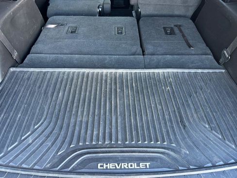 Used 2019 Chevrolet Traverse LT image 17