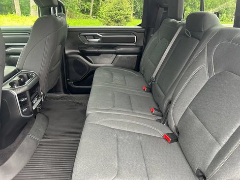 Used 2025 RAM 1500 Big Horn AWD/4WD image 13