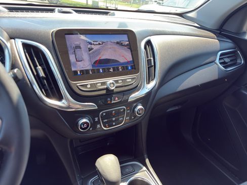 Certified 2024 Chevrolet Equinox LT AWD/4WD image 21