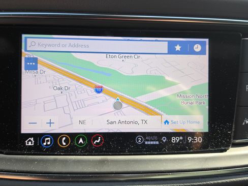 Used 2022 Buick Enclave Premium w/ LPO, Touring Package FWD image 17