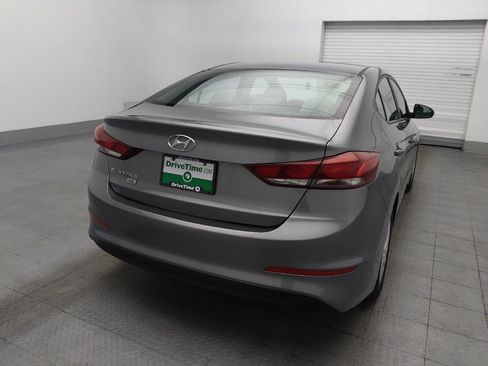 Used 2018 Hyundai Elantra SE w/ Cargo Package FWD image 7