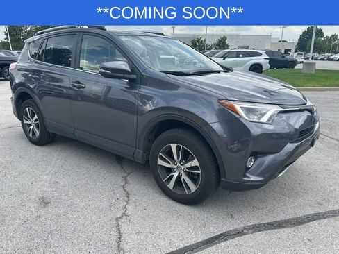 Used 2016 Toyota RAV4 XLE AWD/4WD image 3