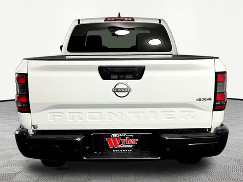 Certified 2025 Nissan Frontier S AWD/4WD image 5