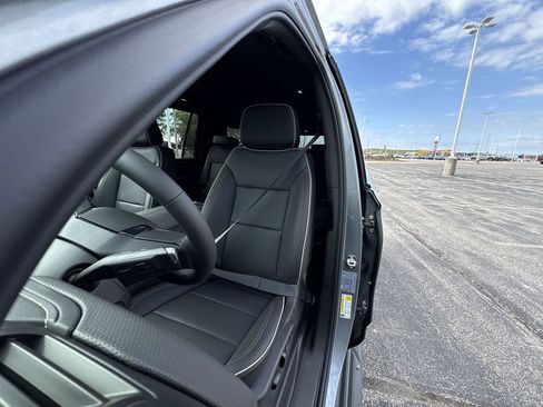 New 2026 Chevrolet Suburban Premier w/ Sun And Tow Package image 13