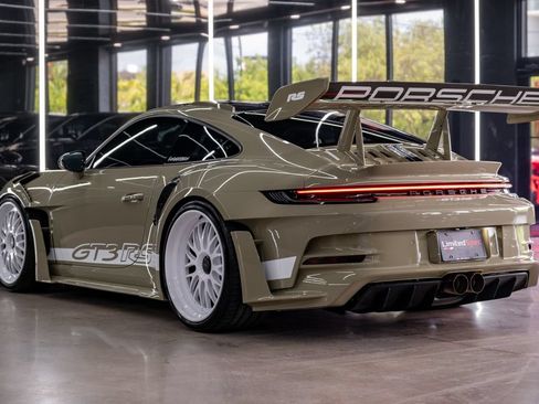 Used 2024 Porsche 911 GT3 RS RWD image 30