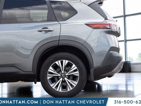 Used 2023 Nissan Rogue SV AWD/4WD image 30