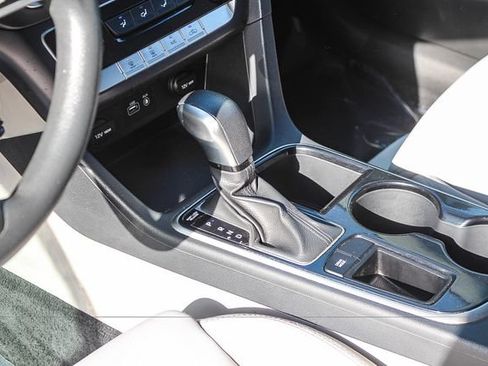 Used 2019 Hyundai Sonata SE FWD image 24