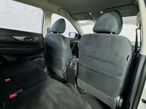 Used 2014 Nissan Rogue S image 26