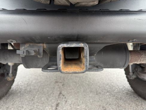 Used 2016 Jeep Wrangler Unlimited Rubicon image 24