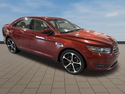 Used 2014 Ford Taurus SEL w/ Equipment Group 201A image 8