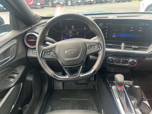 Certified 2025 Chevrolet Trax RS w/ Driver Confidence Package FWD image 14
