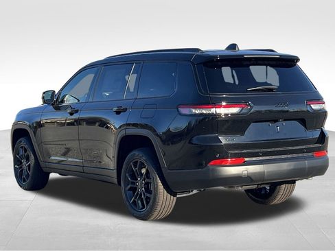 New 2025 Jeep Grand Cherokee L Limited AWD/4WD image 31