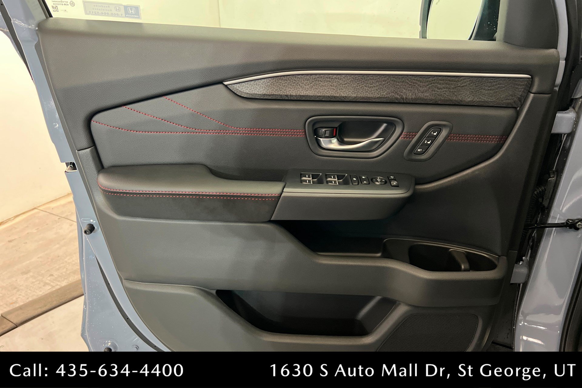 New 2026 Honda Pilot Black Edition image 14