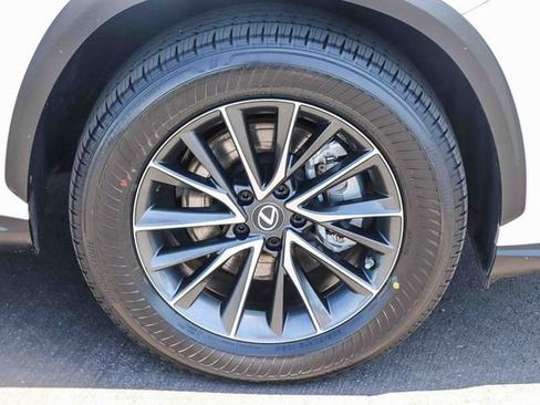 Used 2022 Lexus NX 350 AWD image 9