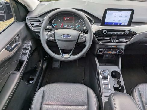 Used 2022 Ford Escape SEL AWD/4WD image 16